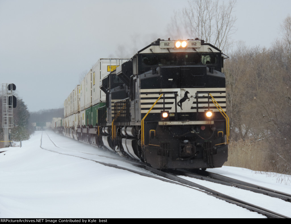 NS SD70ACe up front! 